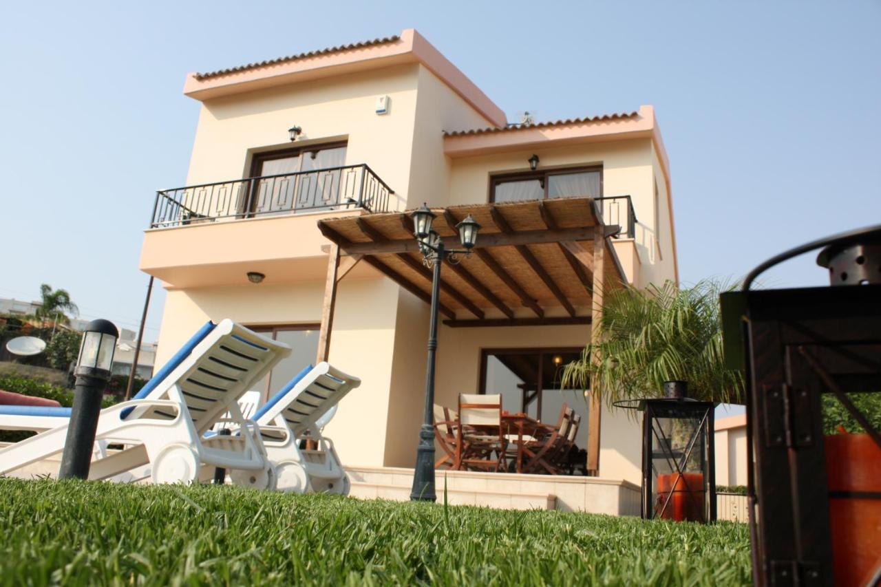 Villa Holidays